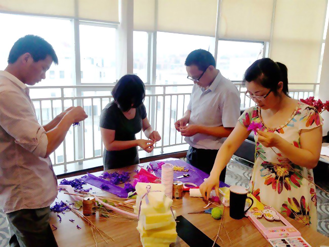 成都香蕉成人在线网站欧迪家具有限公司 我型我秀手工创意活动