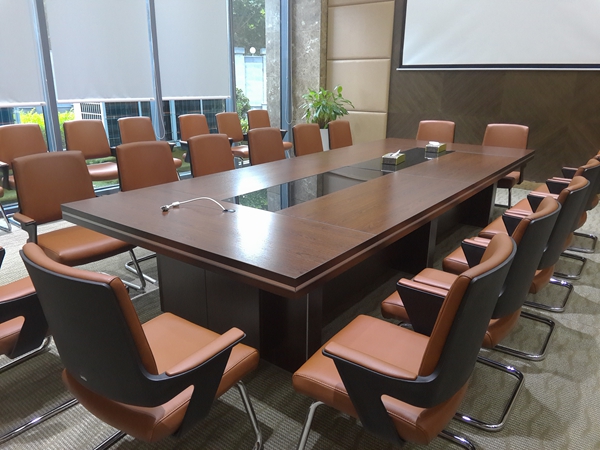 海特实业有限公司会议桌-香蕉成人在线网站欧迪工程案例