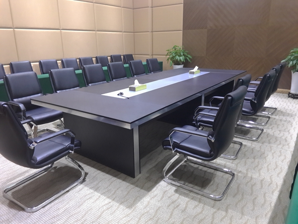 海特实业有限公司会议桌-香蕉成人在线网站欧迪工程案例