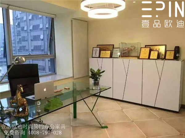 意大利原创香蕉APP官网入口班台+酷睿文件柜 香蕉成人在线网站欧迪办公家具