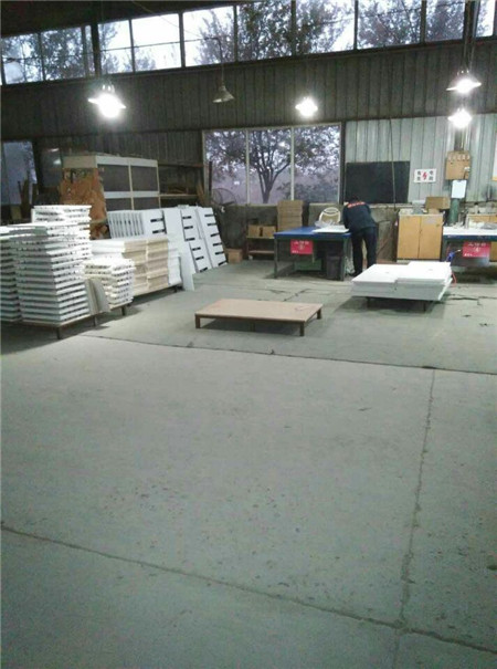 成都香蕉成人在线网站欧迪家具生产车间