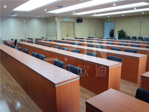 百泉教育培训室办公家具-香蕉成人在线网站欧迪工程案例