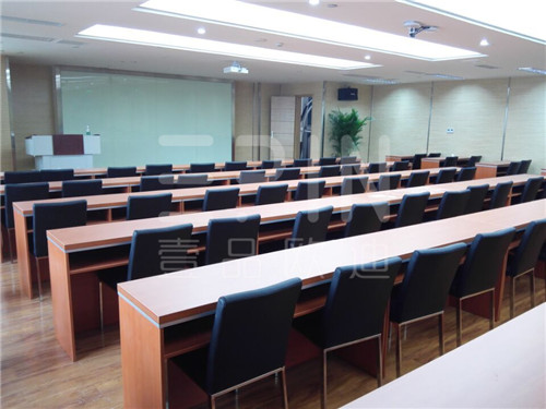 百泉教育培训室办公家具-香蕉成人在线网站欧迪工程案例