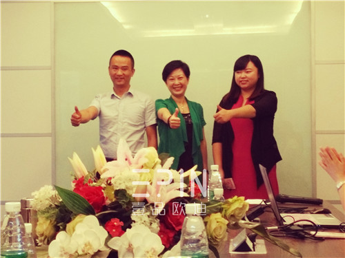 锚定2016年目标继续冲刺-香蕉成人在线网站欧迪办公家具六月月度大会