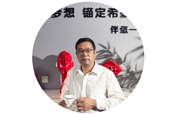 想要知道企业转型秘诀，就来第八届中国电子商务四川十大牛商路演大赛现场